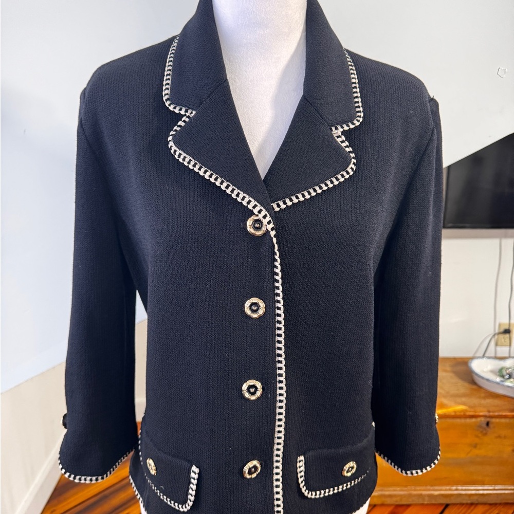St. John Collection Black Blazer with White Trim - Picture 2 of 12